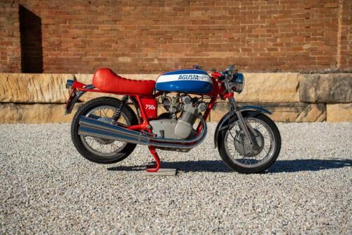 10 · 1973 MV Agusta 750 S [Location: Sydney]