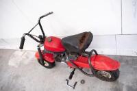 Honda QA50 Minibike (red) - [Location: Melbourne] - 6