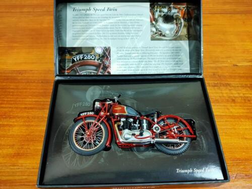 TRIUMPH: A Minichamps 1:12 scale model of a Triumph Speed Twin