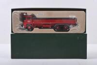 GUY WARRIOR: A 1:50 scale CORGI PREMIUM EDITION GUY WARRIOR 6 WHEEL DROPSIDE LORRY in 'POST OFFICE SUPPLIES DEPT' livery (29501). Numbered '1810' of 2,000 produced