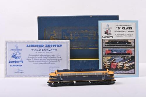 CoCo DIESEL ELECTRIC: A Precision Scale Models (Samhongsa of Korea) HO Gauge VICTORIAN RAILWAYS/E/M.D. "B" CLASS LOCOMOTIVE, B60 "HAROLD W. CLAPP", revised V/R livery. Numbered '12' of 25 units