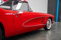 1961 Chevrolet Corvette Roadster [Location: Melbourne] - 38