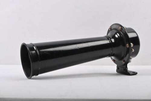 FORD/BUICK: An early&nbsp;large Klaxon '18B' "Aoogah" horn made by the Delco Remy Corp,, 6-volt, as used on such late 1920s early 1930s American cars like Model T Ford's and Buicks,&nbsp;36cm long