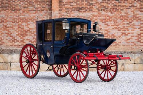 c.1880s Horse Drawn Brougham [Location: Sydney]