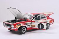 LJ TORANA: A Limited Edition 1:18 scale CLASSIC CARLECTABLES Holden LJ XU-1 Torana as raced by Peter Brock/Doug Chivas to second place in the 1973 Hardie-Ferodo 500. One of 1600, numbered '0190' - 2