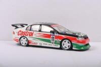 INGALL/PERKINS: A CLASSIC CARLECTABLES 1:18 scale RUSSELL INGALL/LARRY PERKINS CASTROL RACING 2000 VT COMMODORE. Racing Number '11' - 2