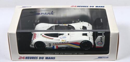 PEUGEOT: A 1:43 scale spark Peugeot 905 HDi FAP Winner LM 2009. As raced by E.Helary, C.Bouchut, G.Brabham (43LM93)