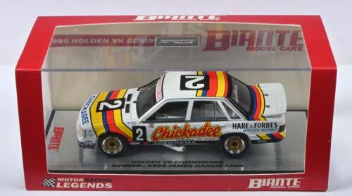 HOLDEN: A Limited Edition 1:43 BIANTE MODEL CARS HOLDEN VK COMMODORE. As raced to victory by Graeme Bailey/Allan Grice at the 1986 JAMES HARDIE 1000. Numbered '0970'/1100
