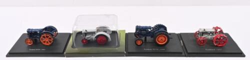 FORDSON: Four Hachette Partworks 1:43 scale Fordson tractor models. Boxed 1922 Fordson F industriel