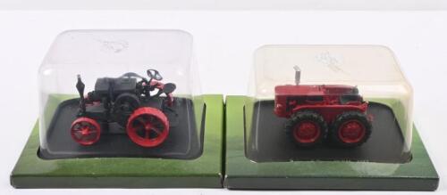 ITALIAN TRACTORS: Two Hachette Partworks 1:43 scale Italian tractor models. Boxed 1926 Bubba UTB3 in grey & 1953 Raimondi Bruco 40 T45 in burgundy