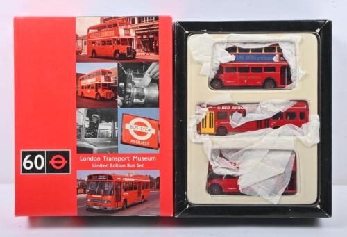 EFE: A EFE 1:76 scale London Transport Museum bus set comprising of three buses including RT AEC Regent Bus, RM Routemaster Bus and Red Arrow Leyland National 2 Bus.