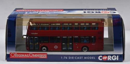 WRIGHT: A limited edition Corgi 1:76 'OO' scale Volvo B9TL Wright Eclipse Gemini II double decker. Metroline 52 Victoria (OM46501B).