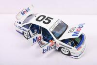BROCK/CLELAND: A Limited Edition CLASSIC CARLECTABLES 1:18 scale HOLDEN VP COMMODORE, as raced in 1993 Bathurst by Brock/Cleland. Numbered '1705'/2000 - 2