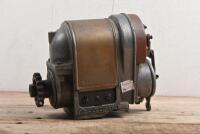 MAGNETO: A early 1920's veteran vintage American Bosch mageneto AT4 - 2