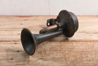 HORN: A Klaxon-Jericho horn. Made in France