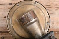 KLAXON: A brass 1920s Klaxon electric horn (114443) - 2