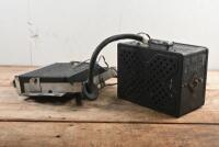 JAGUAR: A S.Smith & Sons 'Radiomobile' 12 volt radio used on 1953-1955 Jaguar MK VII. Model No 4262 Serial No. J/18 79835 - 2