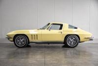 1966 Chevrolet C2 Corvette Sting Ray [Location: Melbourne] - 3