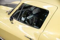 1966 Chevrolet C2 Corvette Sting Ray [Location: Melbourne] - 11