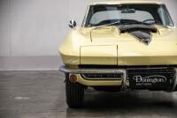 1966 Chevrolet C2 Corvette Sting Ray [Location: Melbourne] - 17
