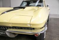 1966 Chevrolet C2 Corvette Sting Ray [Location: Melbourne] - 22