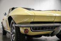 1966 Chevrolet C2 Corvette Sting Ray [Location: Melbourne] - 28