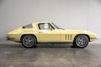 1966 Chevrolet C2 Corvette Sting Ray [Location: Melbourne] - 34
