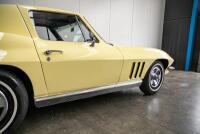 1966 Chevrolet C2 Corvette Sting Ray [Location: Melbourne] - 42