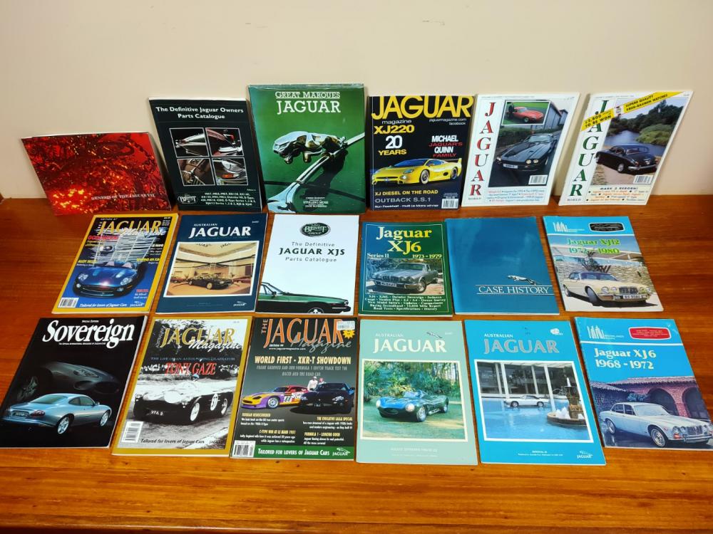 JAGUAR: Eighteen various publications, technical books, parts