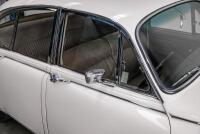 1969 Daimler 250 V8 Saloon [Location: Melbourne] - 10