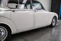 1969 Daimler 250 V8 Saloon [Location: Melbourne] - 12