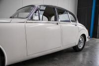 1969 Daimler 250 V8 Saloon [Location: Melbourne] - 38