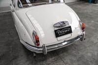 1969 Daimler 250 V8 Saloon [Location: Melbourne] - 51