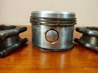 MERLIN: Two Rolls-Royce Merlin conrods and a piston - 4