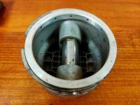MERLIN: Two Rolls-Royce Merlin conrods and a piston - 7