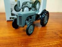 FERGUSON: A Ferguson Tea 20 1:16 scale diecast model by Universal Hobbies, with box (Saleroom Notice) - 3