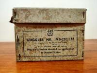 AVIATION: A pair of boxed RAF World War II pilot's flying goggles - 2