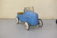 PEDAL CAR: A late 1940s/1950s children&rsquo;s pedal car