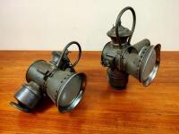 LAMPS: A pair of Edwardian Acetylene brass lamps with convex glass
