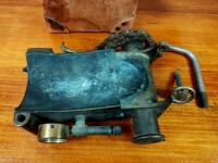 VETERAN: A rare early boxed Vulcaniser for roadside tire repair - 8