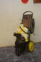 MICHELIN: An early Michelin portable trolley compressor with seated Bibendum figure - 2