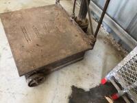 SCALES: Ornate cast Iron W&T Avery LTD Birmingham platform scales with weights - 6