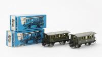 MARKLIN: Two Marklin 4040 wagons, both boxed