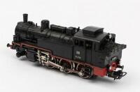 MARKLIN: A M&auml;rklin 3095 2-6-0 steam locomotive tender BR 74, in fitted box - 2