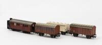 MARKLIN: Three Marklin covered goods vans and a Pocher US snow plough - 2