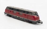 MARKLIN: A M&auml;rklin H0 3021 diesel locomotive V200 DB - 2