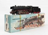 MARKLIN: A Marklin HO 3047 2-10-0 heavy goods steam locomotive with tender (missing coal) in fitted box.