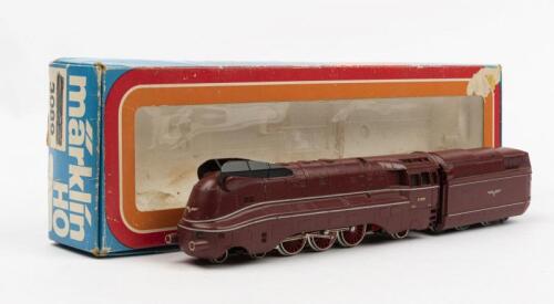 MARKLIN: A M&auml;rklin H0 3089 4-6-2 steam locomotive with tender, BR 03.10 DRG in fitted box