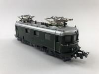 MARKLIN: A Marklin SET PET 848/3 Swiss light express train boxed set, circa 1956 - 7