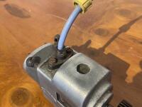 BOSCH: A FJ1 L21 magneto [Location: Sydney] - 13